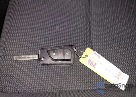 2025 Toyota Rav4 Le z USA, uszkodzony, nr VIN 2T3K1RFV5SW406674